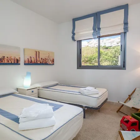 2055-superb 2bedrooms Apt, Gibraltar And Sea View Manilva